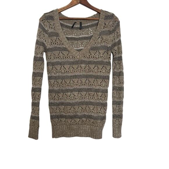 Guess Striped Wool Blend Open Knit Metallic V-Neck Sweater Taupe Gray Size Small - Picture 2 of 11